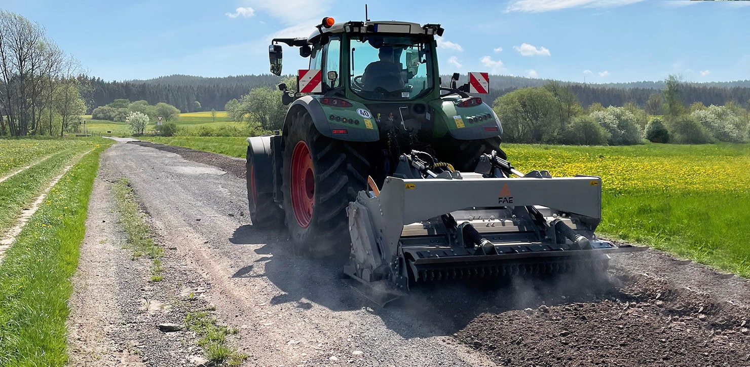 &Eacute;quipements FAE pour tracteurs agricoles, G.B. &Eacute;quipements