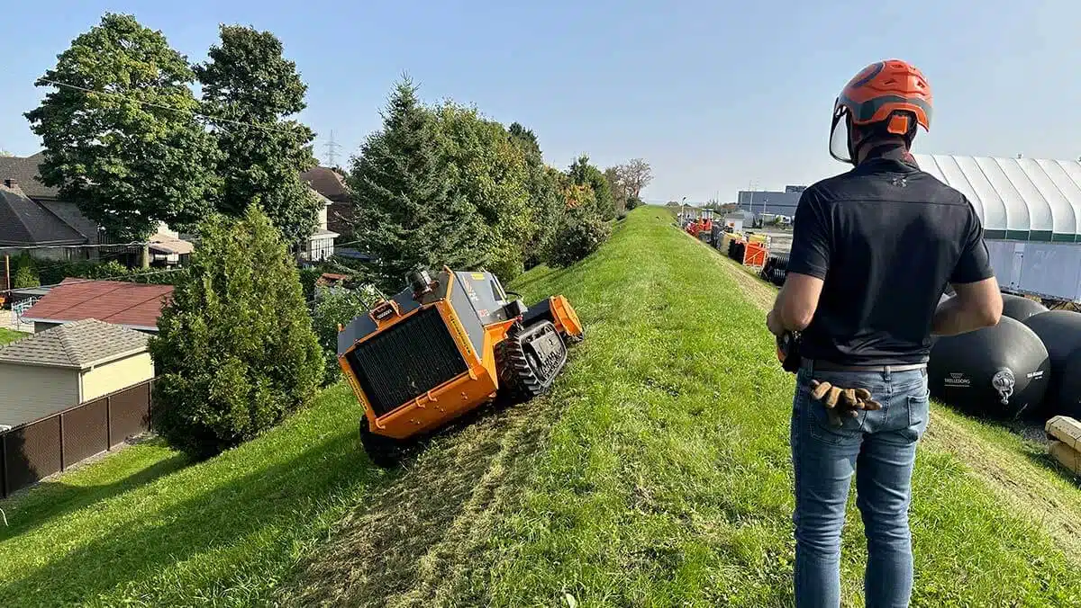 Remote Rontrolled Tracked Carriers, G.B. Equipments