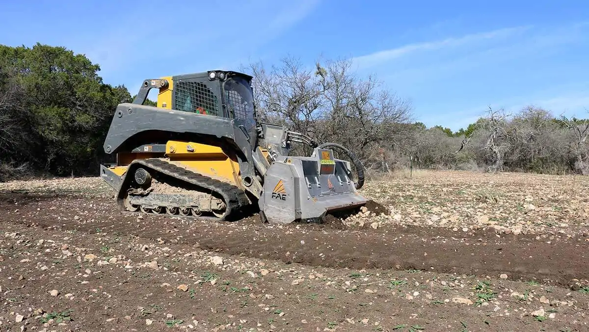 Equipment for Compact Loaders/Compact Tractors/Skid Steers, G.B. Equipments