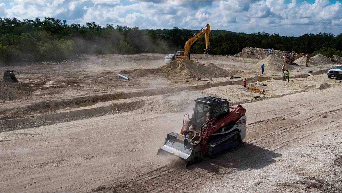 travaux dans les carri&egrave;res et mines, G.B. &Eacute;quipements