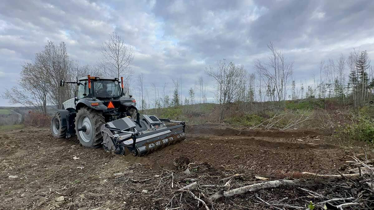Remise en &eacute;tat des terres agricoles, G.B. &Eacute;quipements