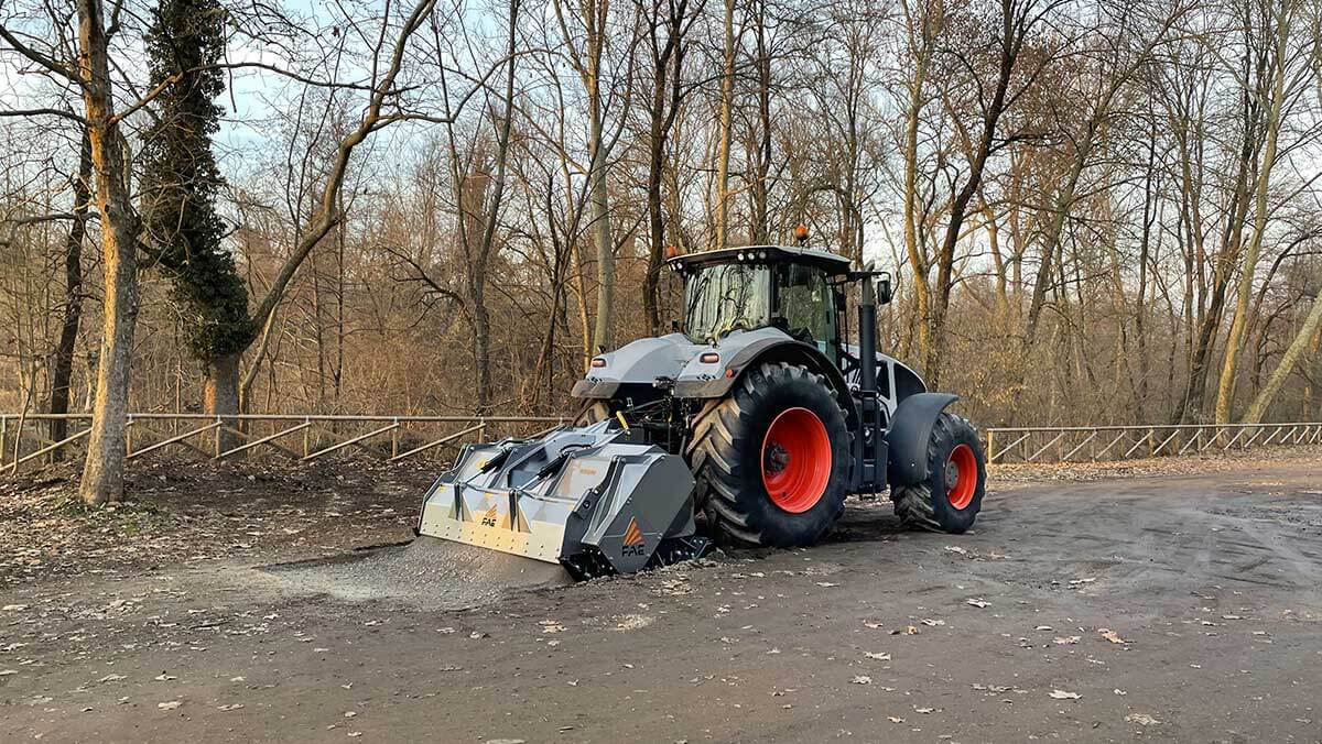 Asphalt Road Repair, G.B. Équipements