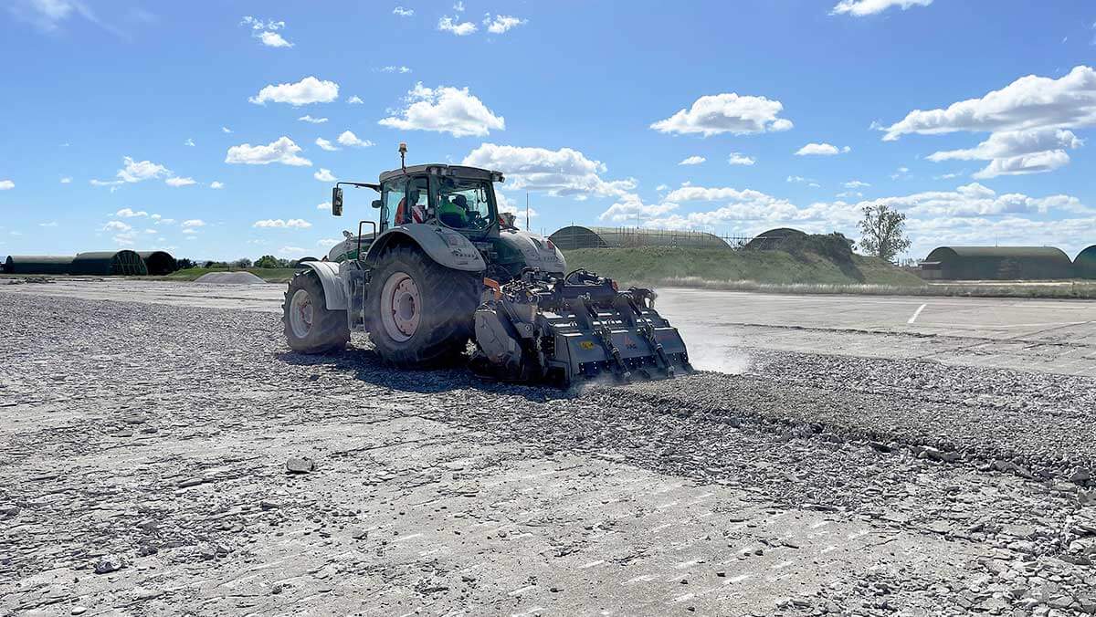 &Eacute;quipements FAE pour tracteurs agricoles, G.B. &Eacute;quipements
