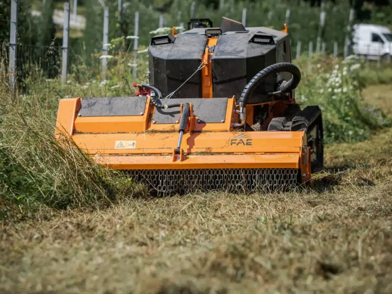 PMM_RCU75_Mulchers for special vehicles – RCU_FAE_05 RCU75, G.B. Equipments